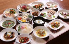 春游品嘗韓國美食